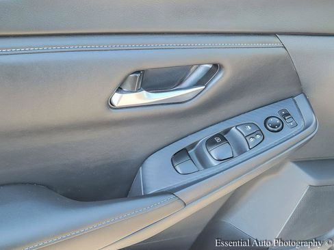 Used 2024 Nissan Sentra SV w/ All-Weather Package FWD image 14