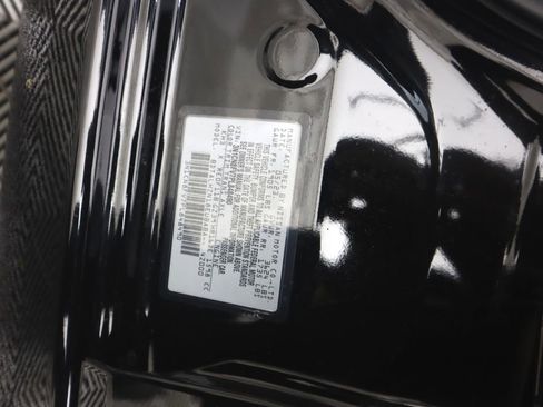 Certified 2023 Nissan Versa SR w/ Trunk Package image 26