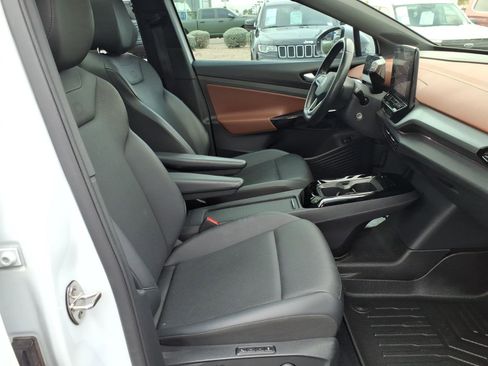 Certified 2022 Volkswagen ID.4 Pro S image 11