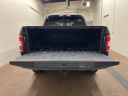 Used 2019 Ford F150 Lariat w/ Trailer Tow Package image 11