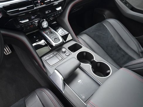 Used 2023 Acura MDX A-Spec image 33