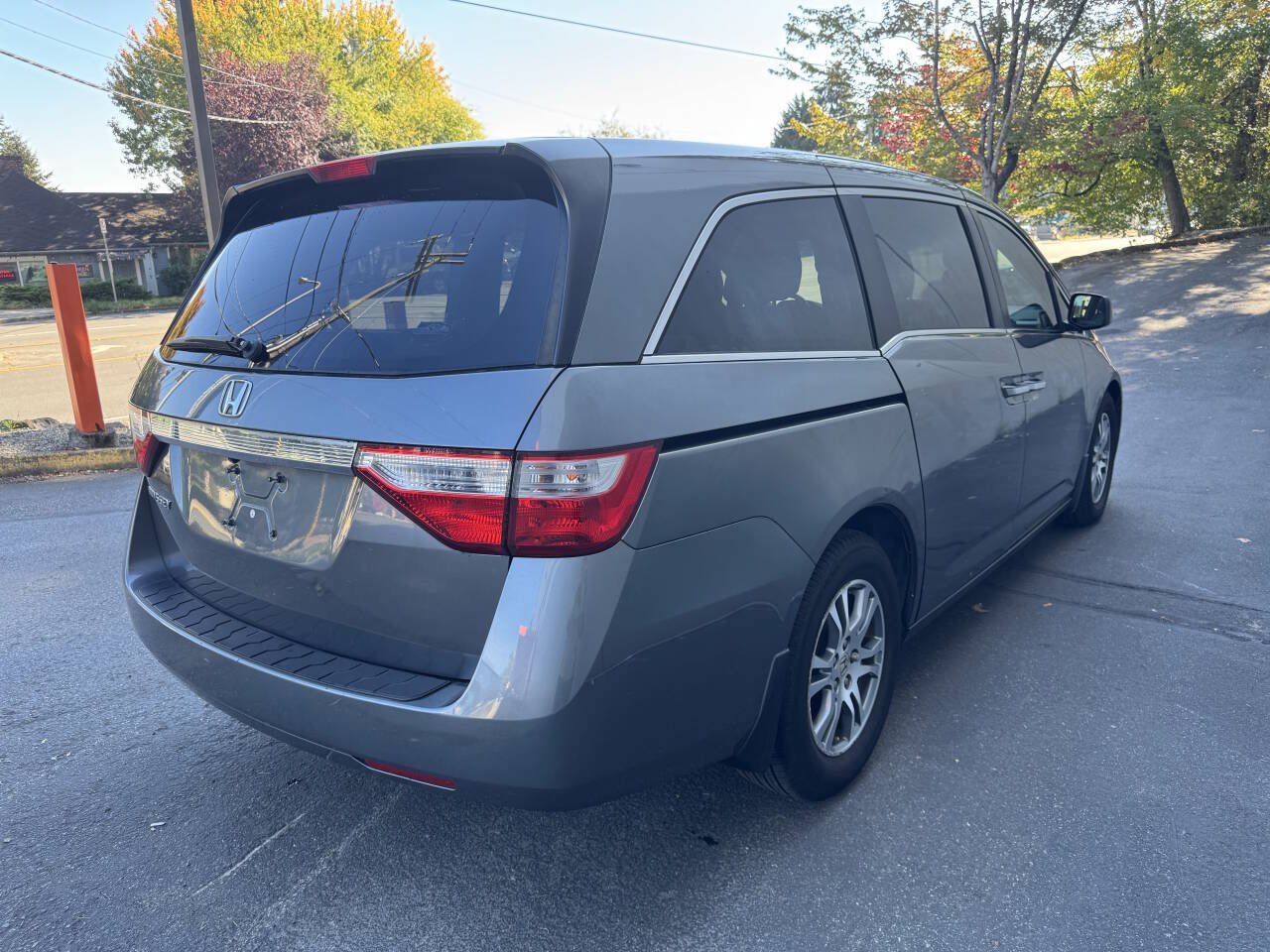 Used 2013 Honda Odyssey EX image 5