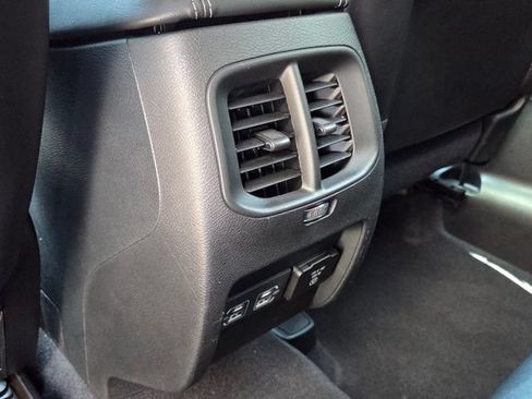 Used 2023 Jeep Cherokee Altitude Lux AWD/4WD image 13