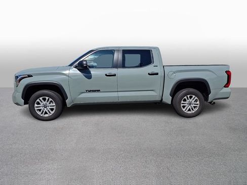 Used 2025 Toyota Tundra SR5 AWD/4WD image 7