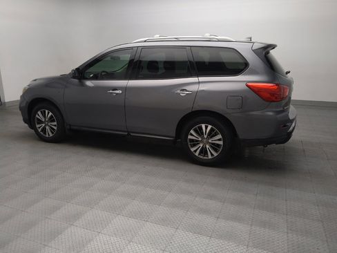 Used 2019 Nissan Pathfinder S FWD image 3