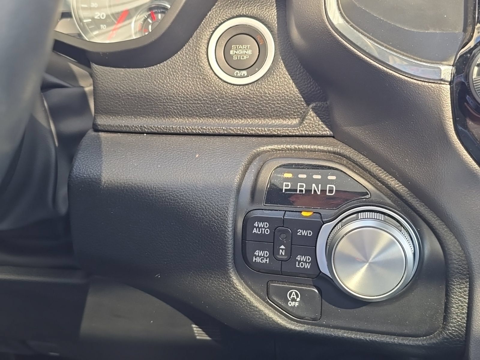 Used 2023 RAM 1500 Laramie AWD/4WD image 20