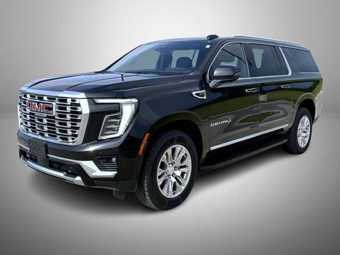 Used 2025 GMC Yukon XL Denali AWD/4WD image 1