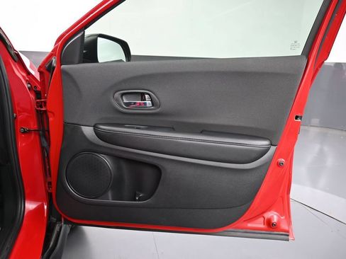 Certified 2022 Honda HR-V Sport image 31