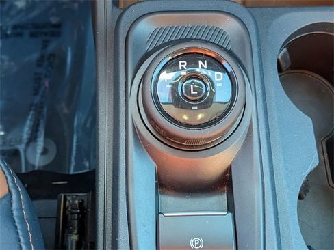 Used 2023 Ford Maverick Lariat w/ Lariat Luxury Package image 25