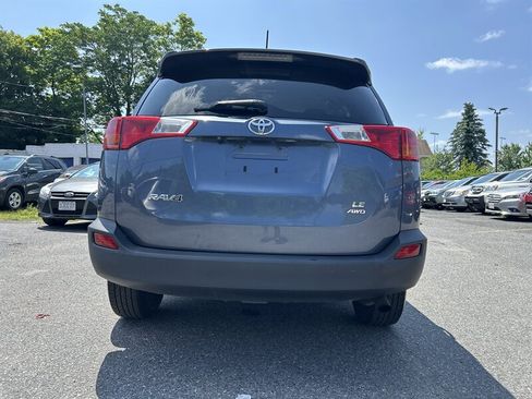 Used 2013 Toyota RAV4 LE AWD/4WD image 5