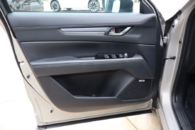 Used 2025 MAZDA CX-5 AWD 2.5 S w/ Premium Plus Pkg image 26