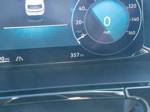 New 2026 Volkswagen Atlas Cross Sport SE AWD/4WD image 11
