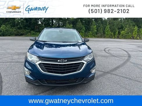 Used 2021 Chevrolet Equinox LT FWD image 2