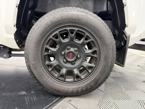 Certified 2024 Toyota Tacoma TRD Sport AWD/4WD image 16