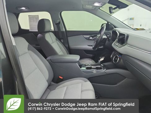 Used 2020 Chevrolet Blazer LT FWD image 32