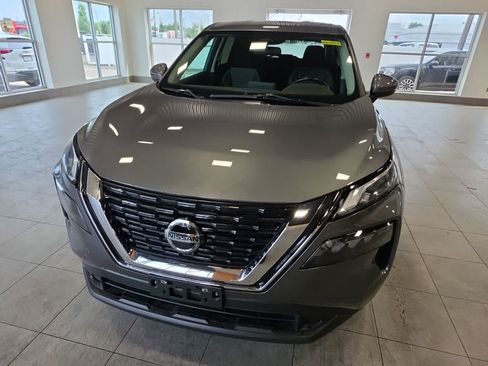 Used 2021 Nissan Rogue S AWD/4WD image 3