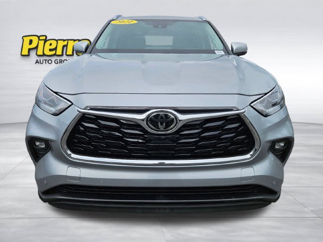 Used 2021 Toyota Highlander Limited AWD/4WD image 9