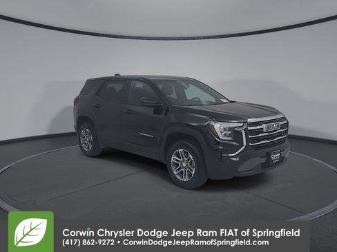 Used 2026 GMC Terrain Elevation FWD image 3