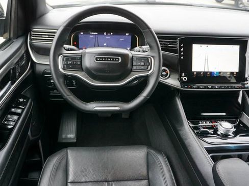 Used 2024 Jeep Wagoneer Series II image 22