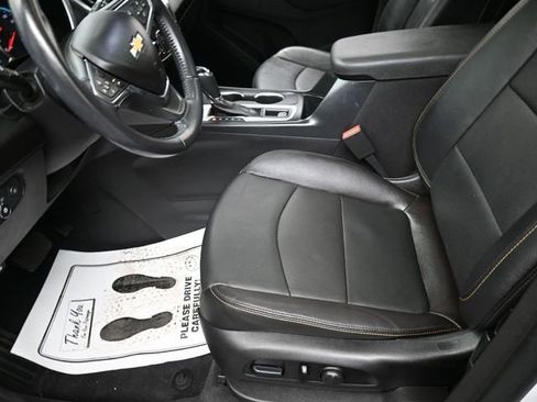 Used 2020 Chevrolet Equinox LT w/ Sport Edition FWD image 15