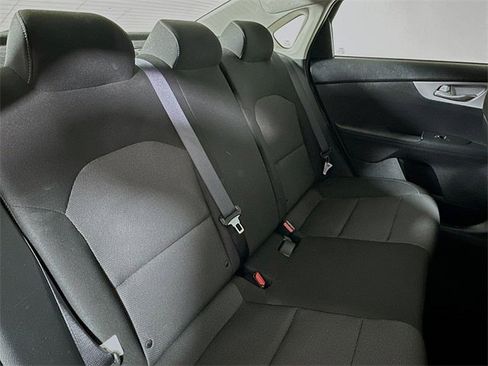 Used 2024 Kia Forte LXS w/ LXS Technology Package image 26