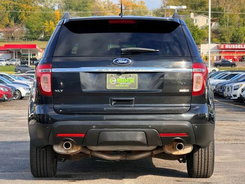 Used 2013 Ford Explorer XLT AWD/4WD image 4