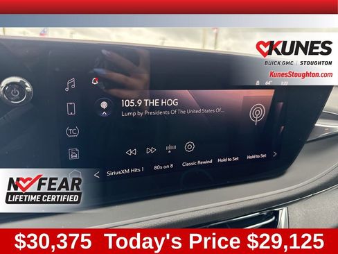 New 2026 Buick Envista Sport Touring w/ Convenience I Package FWD image 34