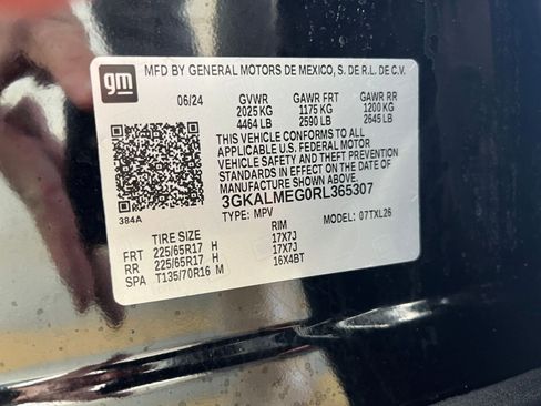 Used 2024 GMC Terrain SLE FWD image 29