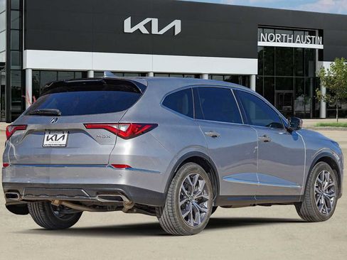 Used 2022 Acura MDX FWD w/ Technology Package image 6