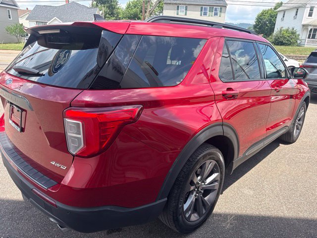 Certified 2024 Ford Explorer XLT w/ Equipment Group 202A AWD/4WD image 6