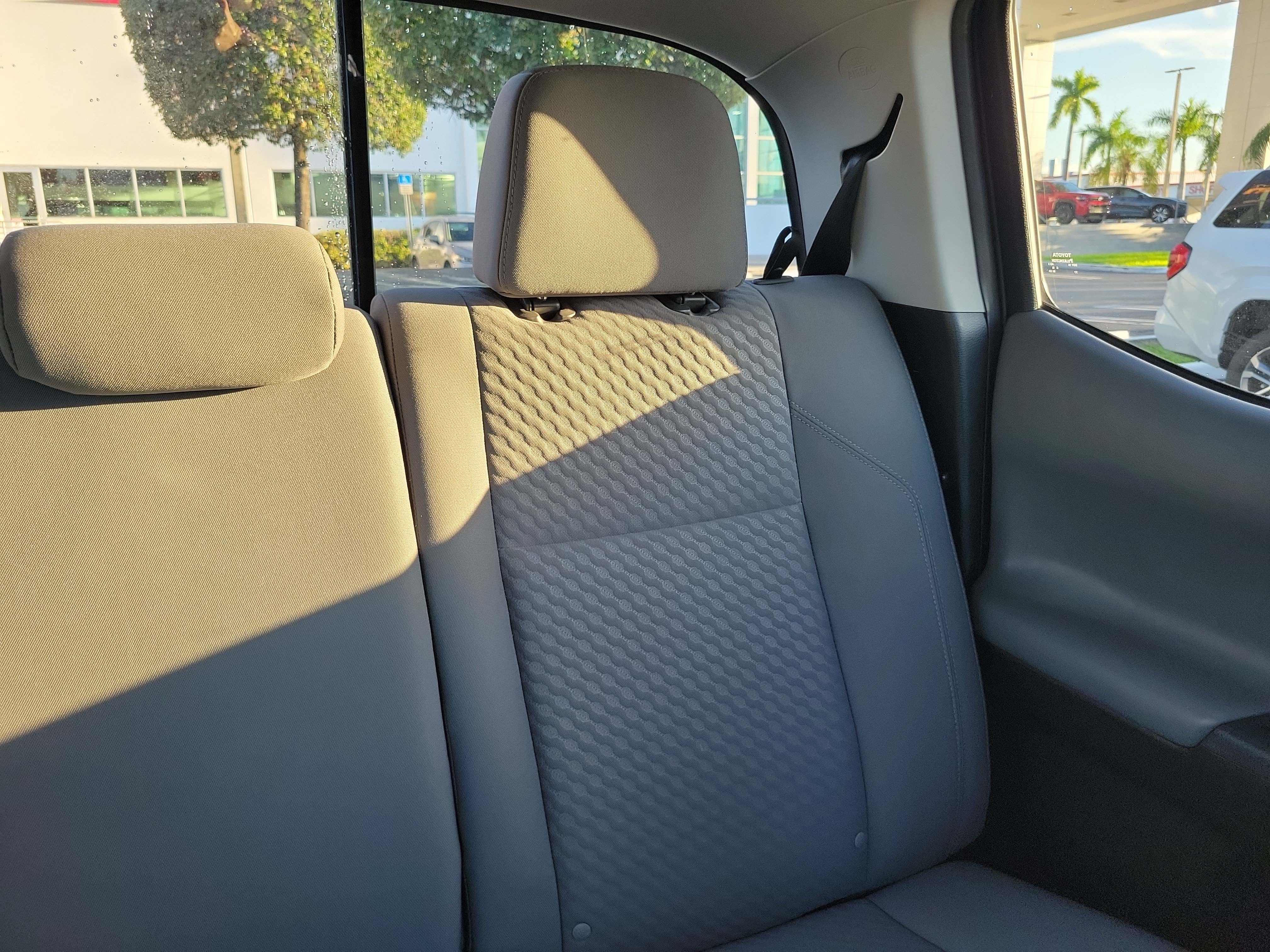 Used 2021 Toyota Tacoma SR5 RWD image 22