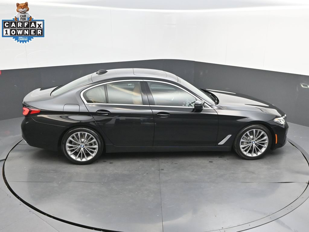 Certified 2023 BMW 530i w/ Premium Package RWD image 39