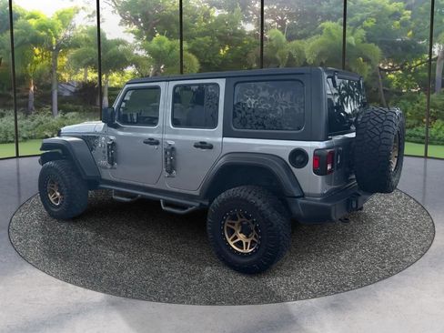 Used 2019 Jeep Wrangler Unlimited Sport S AWD/4WD image 7