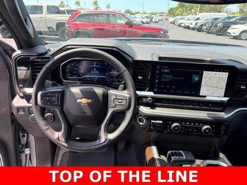 Certified 2025 Chevrolet Silverado 1500 High Country w/ Z71 Off-Road Package AWD/4WD image 18