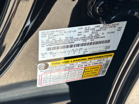 Used 2025 Ford Expedition Platinum AWD/4WD image 33