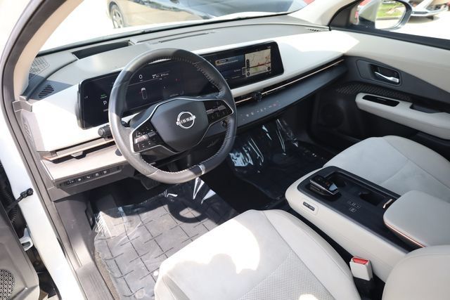 Used 2023 Nissan Ariya FWD image 9