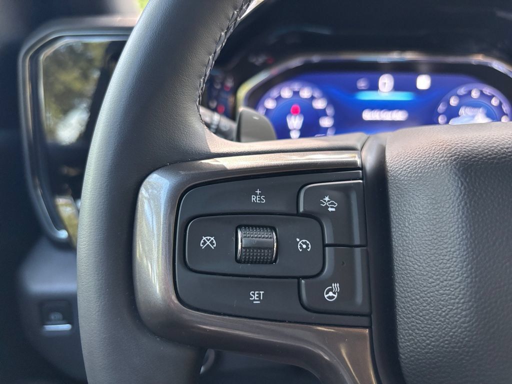 Certified 2023 Chevrolet Silverado 1500 ZR2 w/ Technology Package AWD/4WD image 22