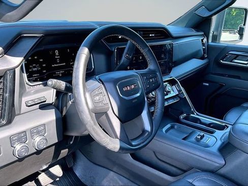 Used 2024 GMC Sierra 3500 AT4 w/ AT4 Premium Plus Package AWD/4WD image 18