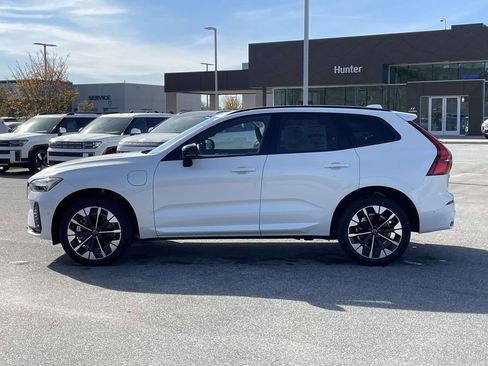 New 2026 Volvo XC60 T8 Plus w/ Protection Package Premier AWD/4WD image 25