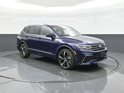 Used 2024 Volkswagen Tiguan SEL R-Line w/ MDO Package, Two-Row