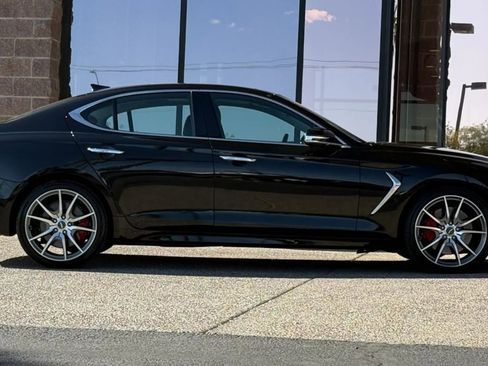 Used 2019 Genesis G70 3.3T Advanced w/ Prestige Package RWD image 15