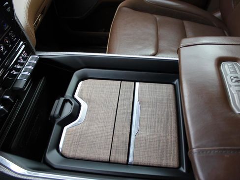 Used 2021 RAM 1500 Limited image 45