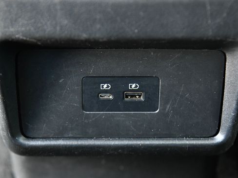 Used 2022 Nissan Rogue SV AWD/4WD image 36