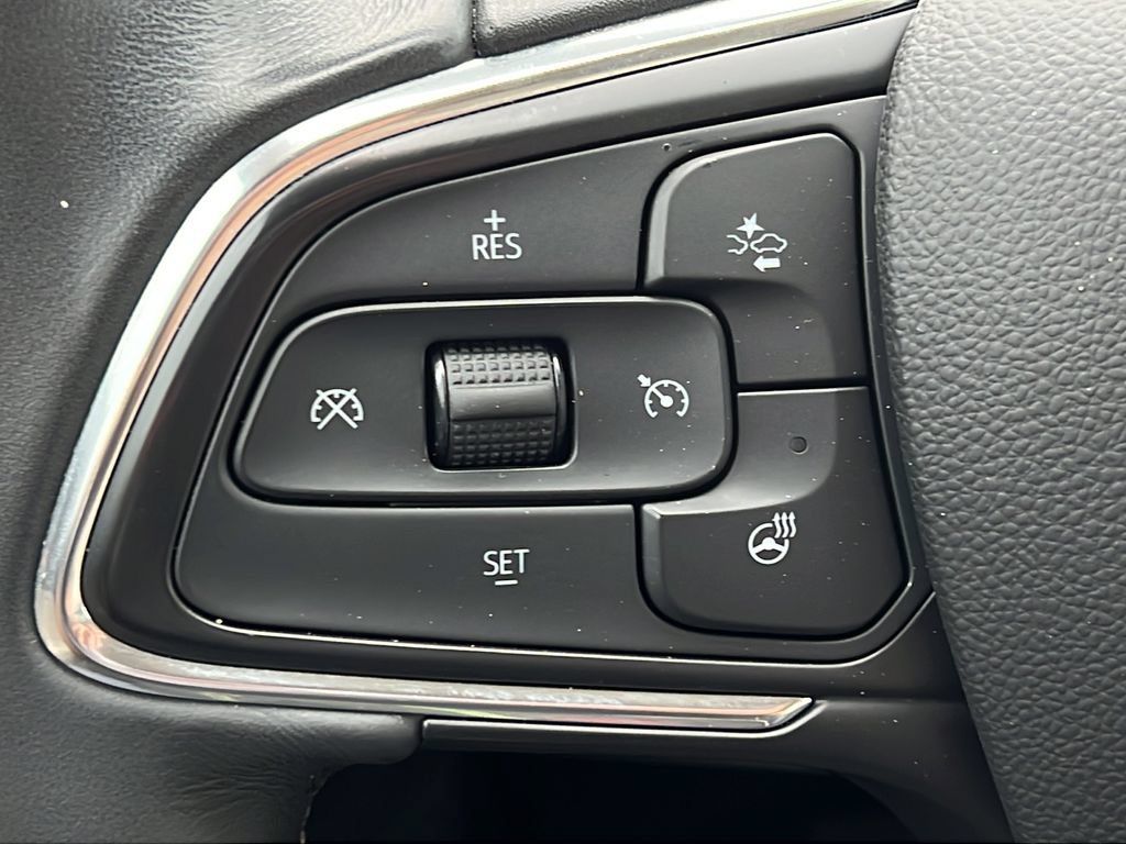 Used 2022 Buick Envision Preferred FWD image 19