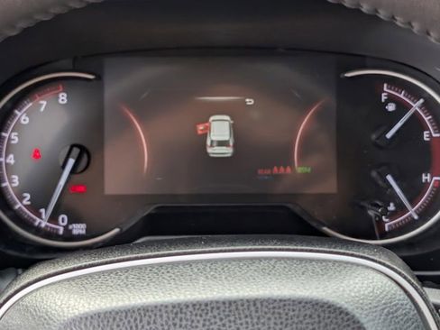 Used 2023 Toyota RAV4 XLE Premium FWD image 20