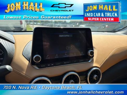 Used 2025 Nissan Sentra SV w/ SV Premium Package FWD image 28