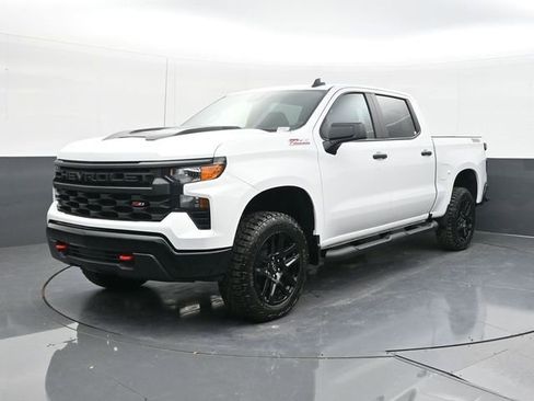 New 2026 Chevrolet Silverado 1500 Custom Trail Boss AWD/4WD image 4