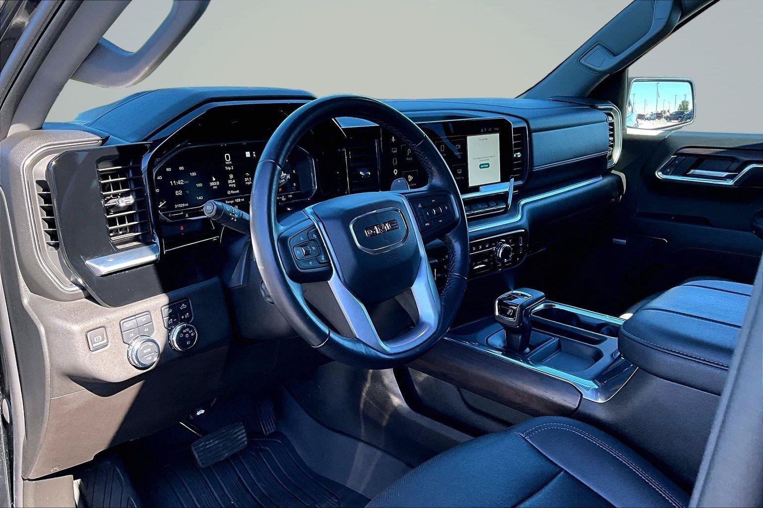 Used 2023 GMC Sierra 1500 SLT w/ SLT Premium Package AWD/4WD image 15