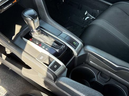 Used 2020 Honda Civic Sport image 23