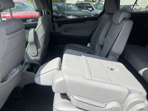Used 2021 Honda Odyssey Elite image 16